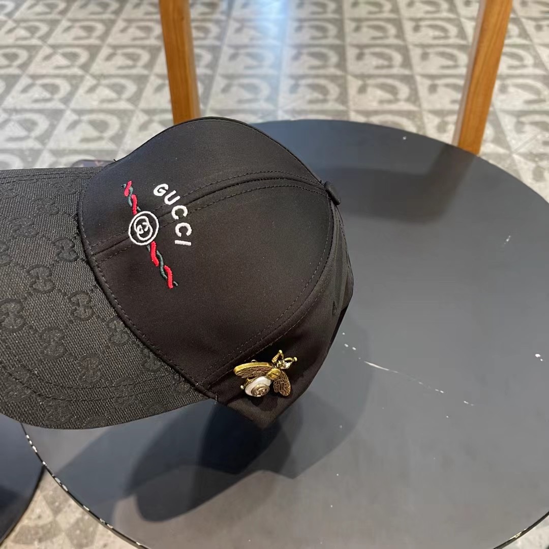   Gucci(古奇)新款原单棒球帽，Loved系列，11开模订制，重工刺绣，细节可媲美专柜，原版帆布料