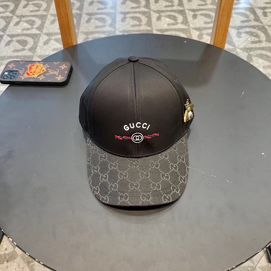   Gucci(古奇)新款原单棒球帽，Loved系列，11开模订制，重工刺绣，细节可媲美专柜，原版帆布料