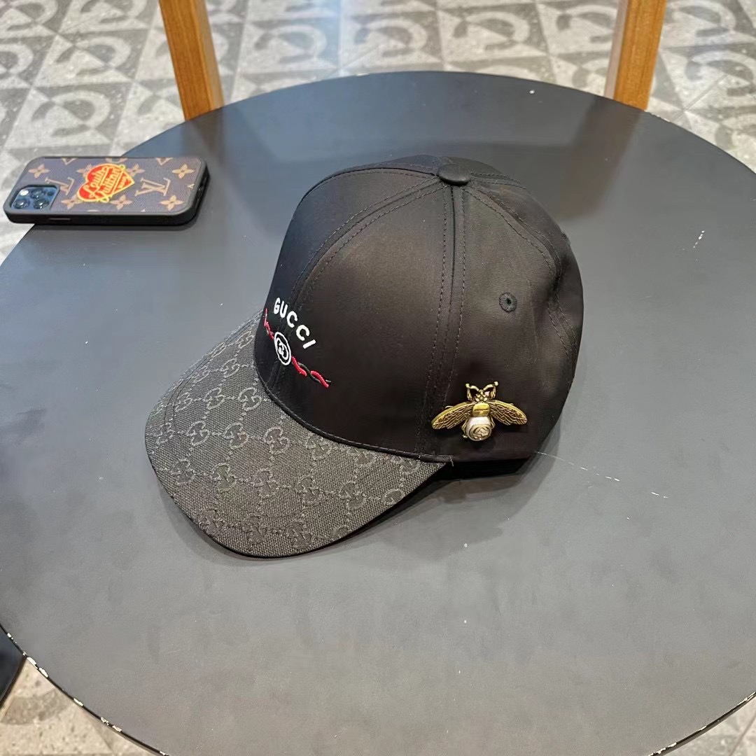   Gucci(古奇)新款原单棒球帽，Loved系列，11开模订制，重工刺绣，细节可媲美专柜，原版帆布料