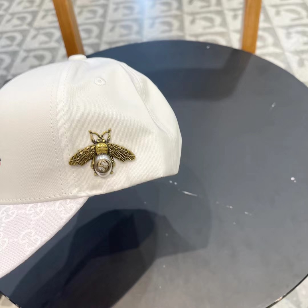   Gucci(古奇)新款原单棒球帽，Loved系列，11开模订制，重工刺绣，细节可媲美专柜，原版帆布料