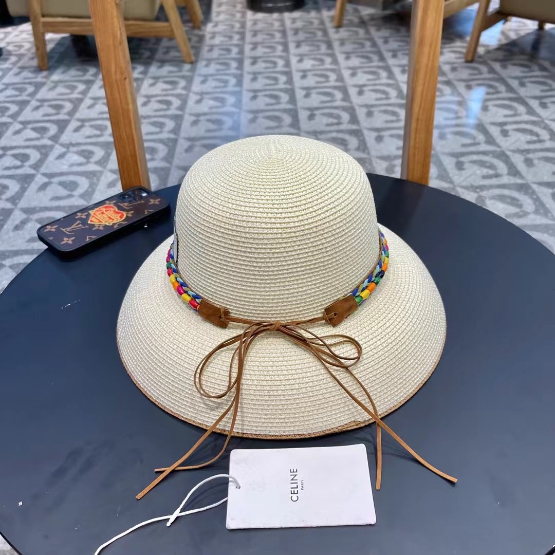 【赛琳】2026的新款草编遮阳草帽盆帽🤩沙滩风，简约大方，百搭单品～出街首选，新款帽型超美腻，新品上架