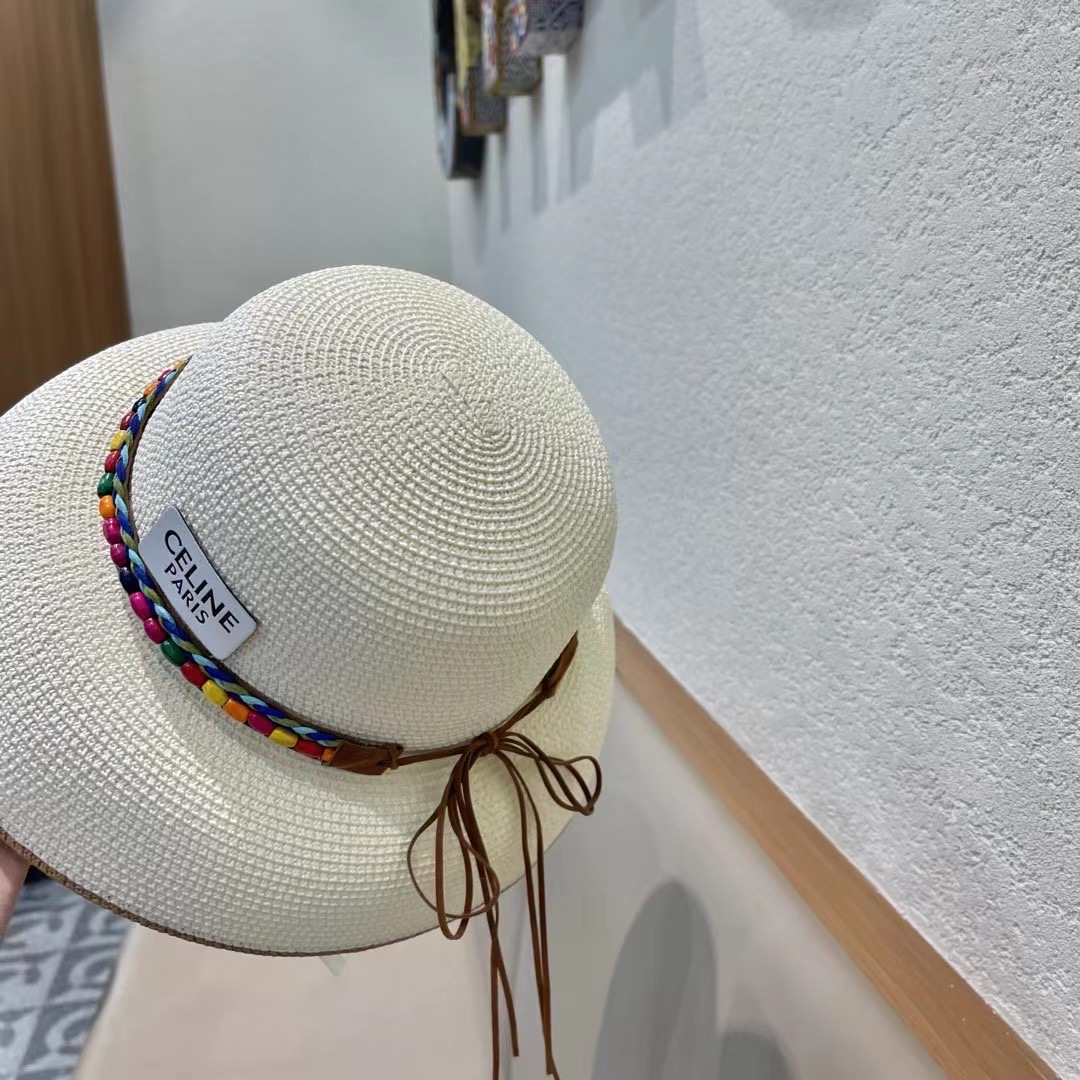 【赛琳】2026的新款草编遮阳草帽盆帽🤩沙滩风，简约大方，百搭单品～出街首选，新款帽型超美腻，新品上架