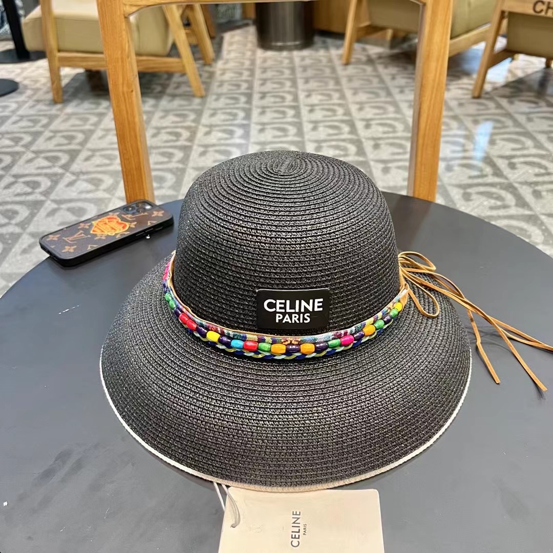 New Sungrass Caps and Beautiful Hats on the Street Shelves in 2024.