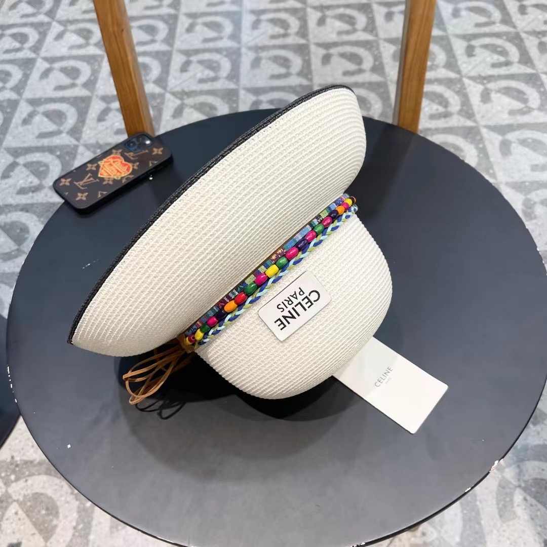 New Weed-Covered Sunglass Caps and Beautiful Hats on the Street Shelf - 图片 6