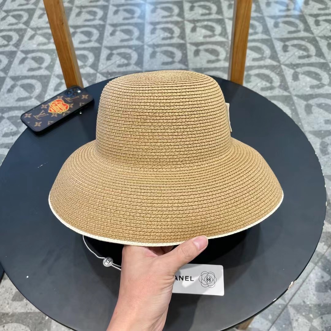 【CHANEL香奈儿】2024新款拼色盆帽草帽，出街必备超好搭配，赶紧入手！