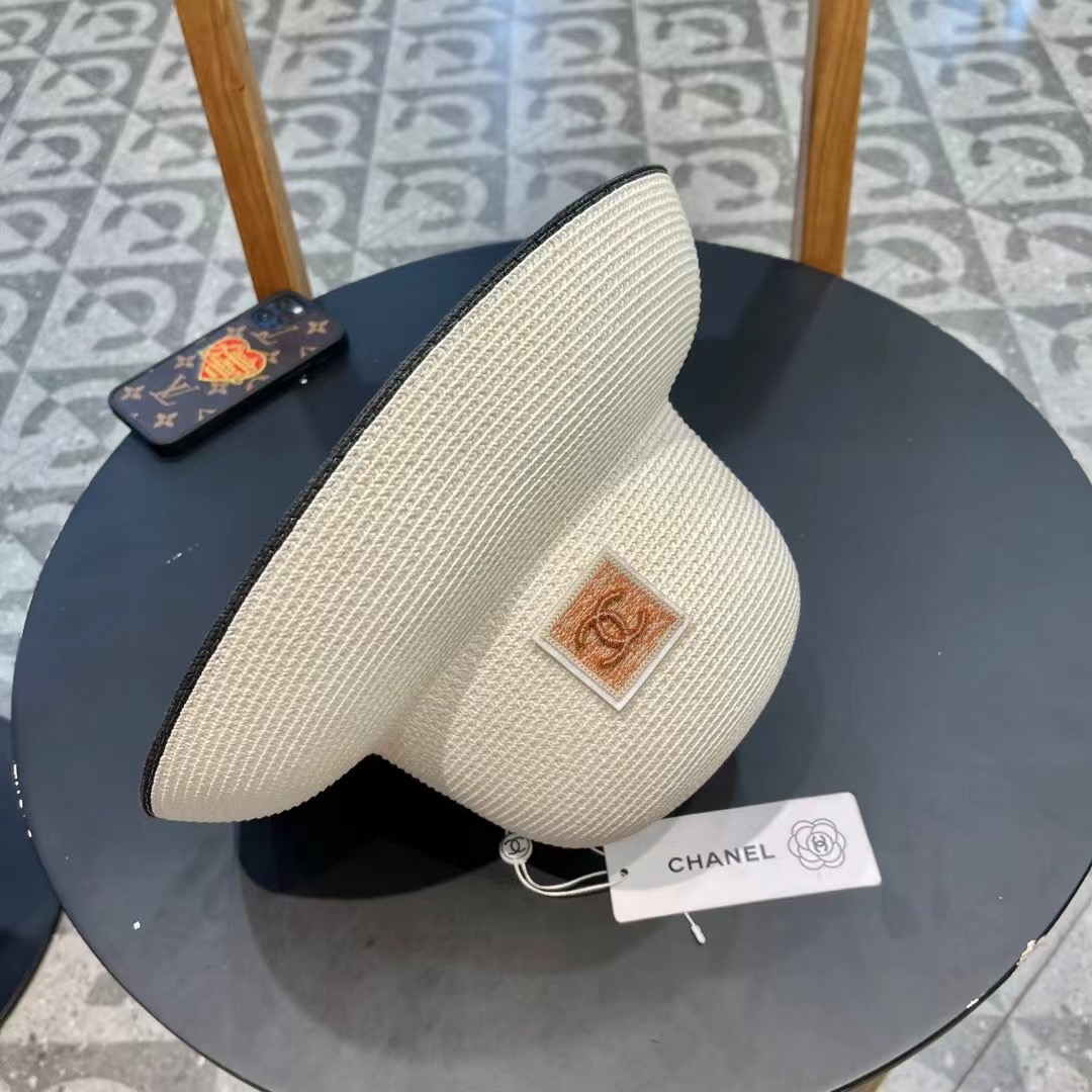 【CHANEL香奈儿】2024新款拼色盆帽草帽，出街必备超好搭配，赶紧入手！