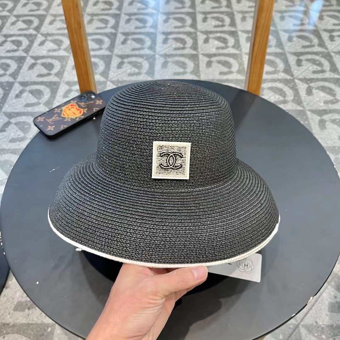 【CHANEL香奈儿】2024新款拼色盆帽草帽，出街必备超好搭配，赶紧入手！