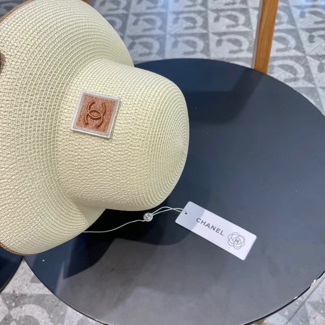 【CHANEL香奈儿】2024新款拼色盆帽草帽，出街必备超好搭配，赶紧入手！