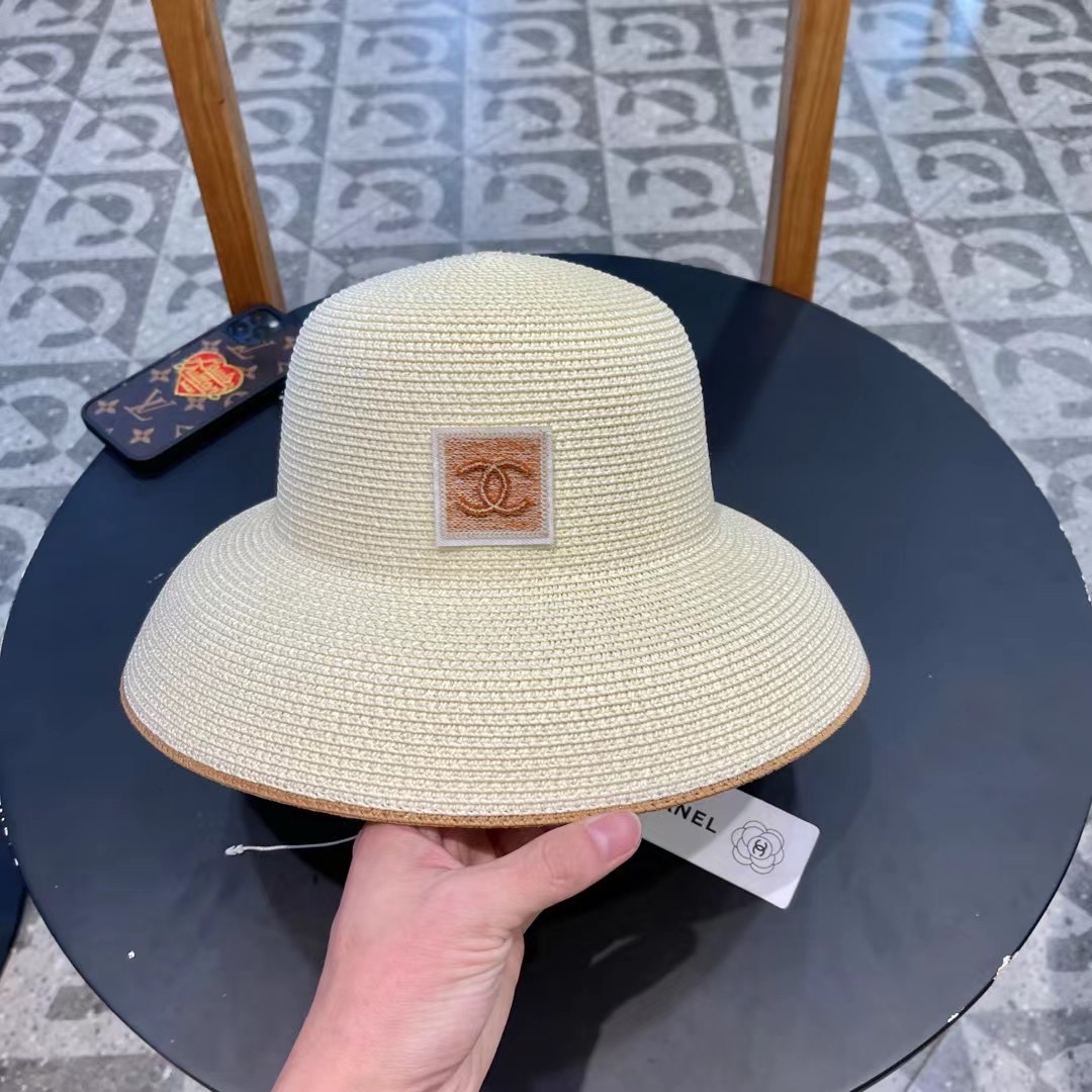 【CHANEL香奈儿】2024新款拼色盆帽草帽，出街必备超好搭配，赶紧入手！