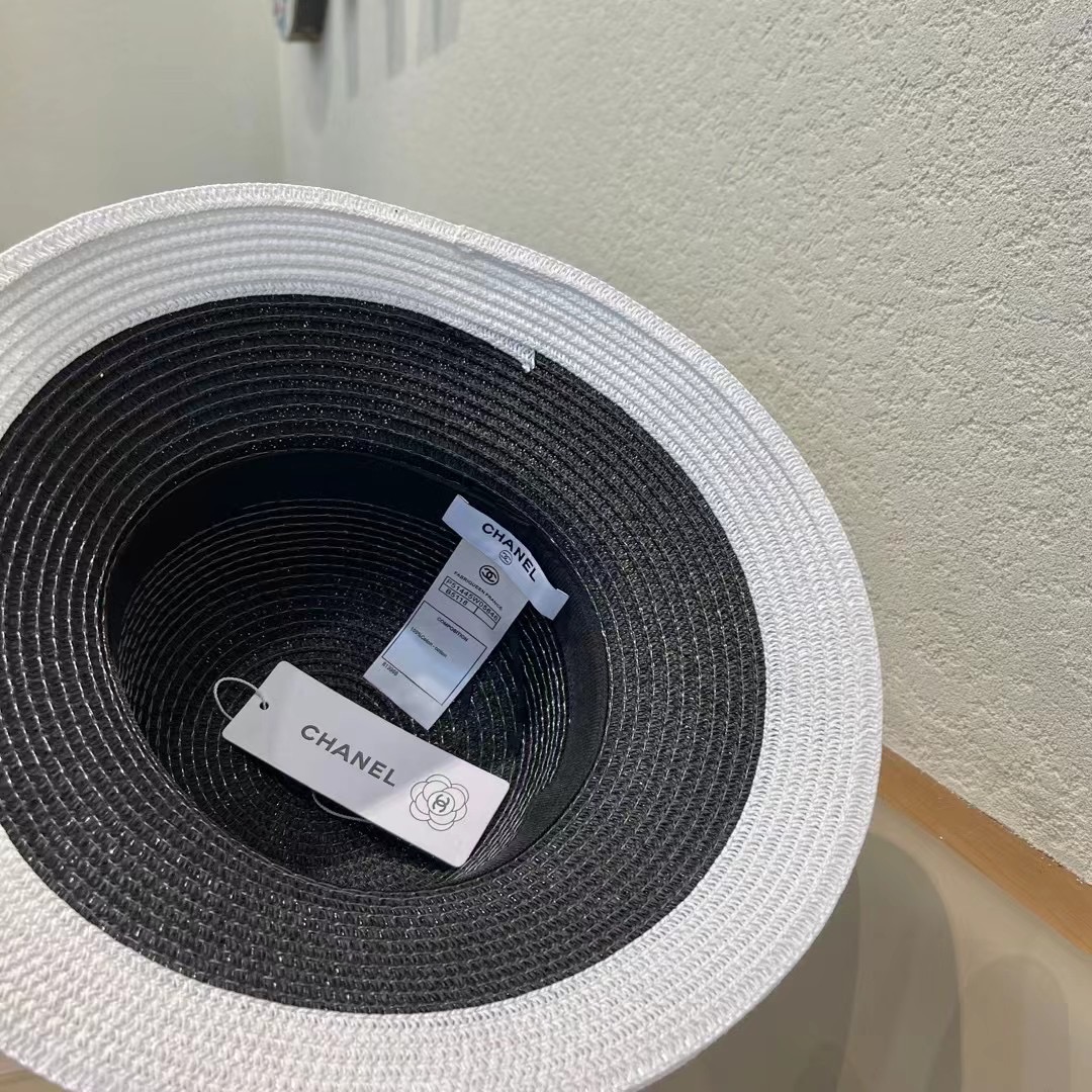 【CHANEL香奈儿】2026新款小香风草编度假风盆帽草帽，大牌风～出街旅行单品