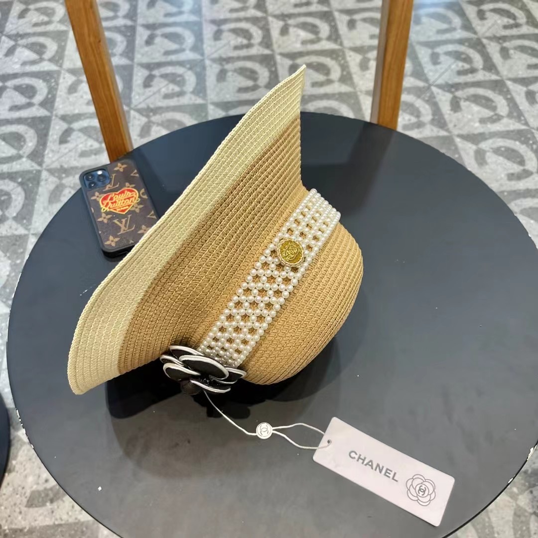 【CHANEL香奈儿】2026新款小香风草编度假风盆帽草帽，大牌风～出街旅行单品