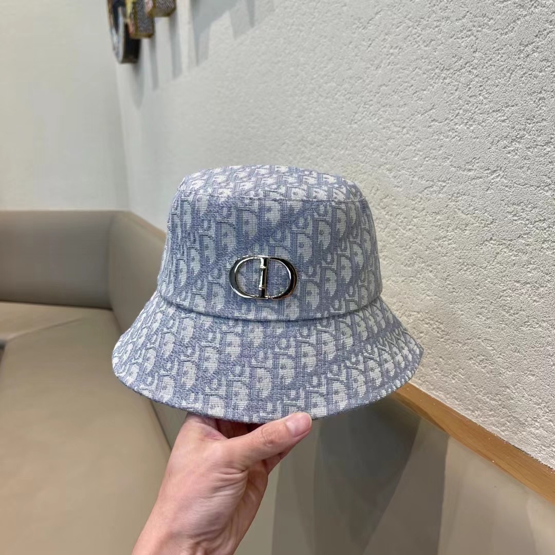 Dior(迪奥)新款原单渔夫帽， 精致純也格调很有感觉，很酷很时尚，专柜断货热门，质量超赞