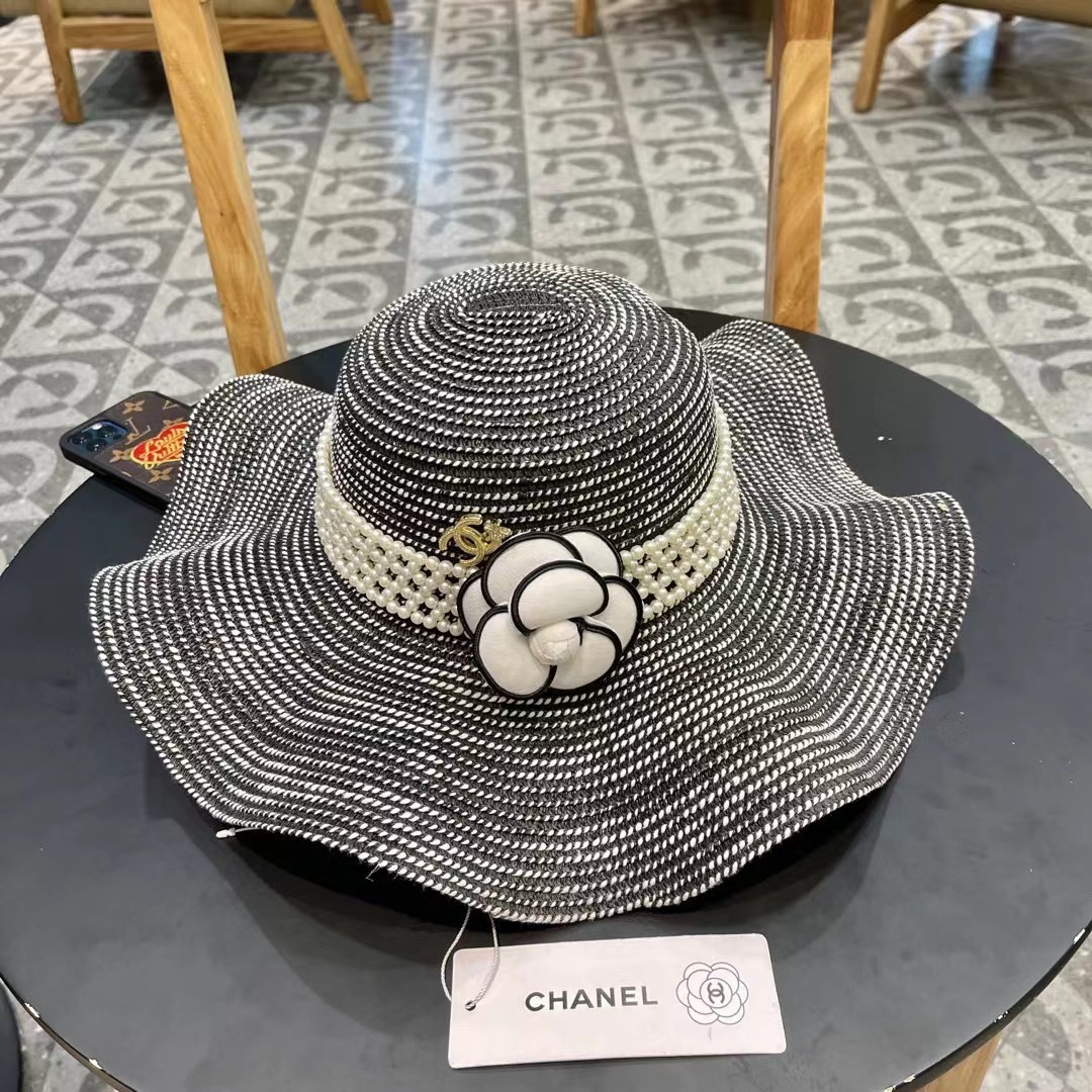 【CHANEL香奈儿】2026新款小香风草编度假风盆帽草帽，大牌风～出街旅行单品