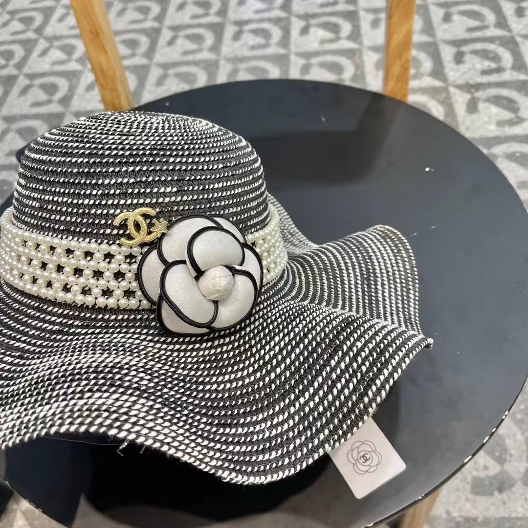 【CHANEL香奈儿】2026新款小香风草编度假风盆帽草帽，大牌风～出街旅行单品