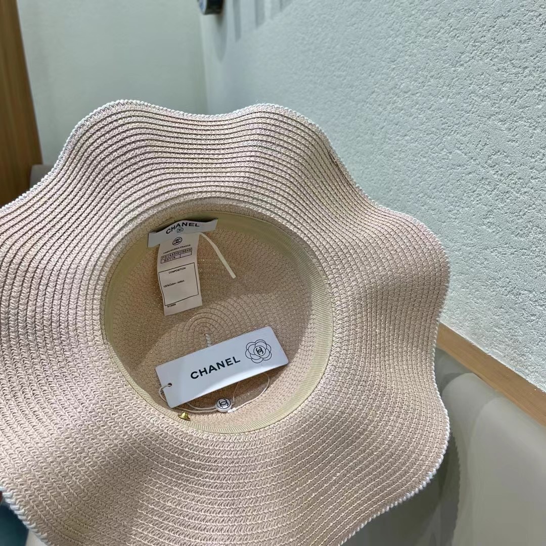 【CHANEL香奈儿】2026新款小香风草编度假风盆帽草帽，大牌风～出街旅行单品