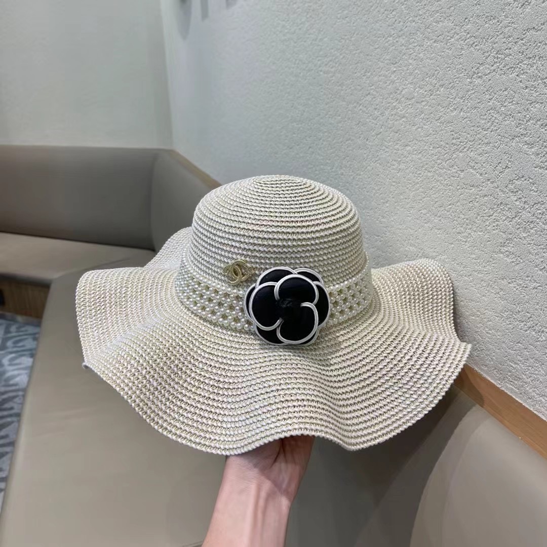 【CHANEL香奈儿】2026新款小香风草编度假风盆帽草帽，大牌风～出街旅行单品