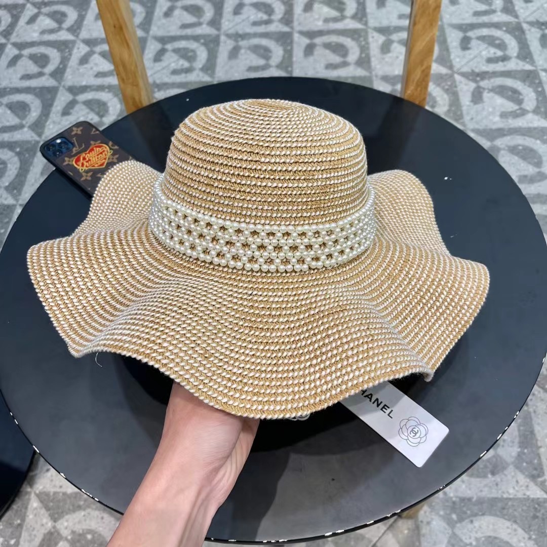 【CHANEL香奈儿】2026新款小香风草编度假风盆帽草帽，大牌风～出街旅行单品