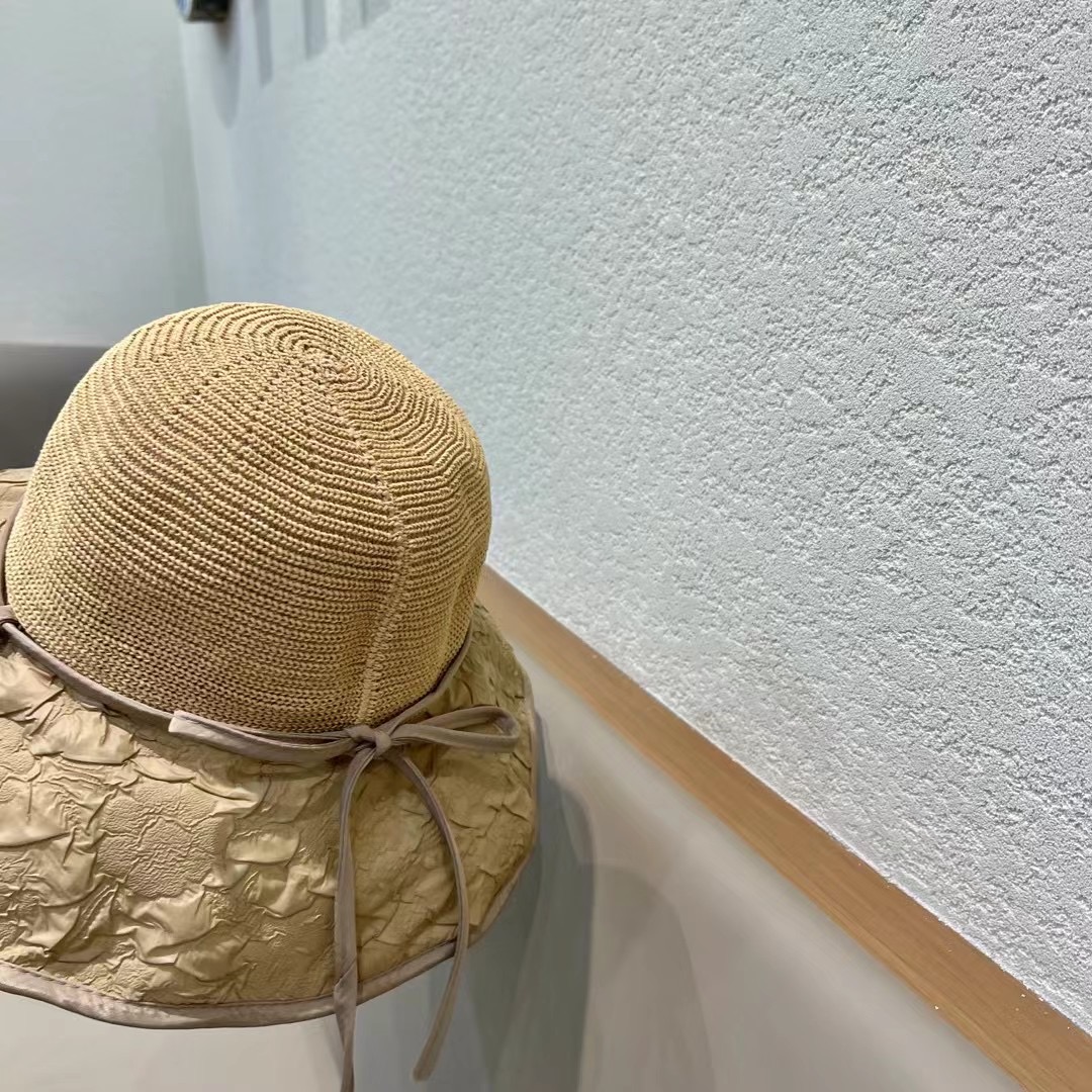 PRADA普拉达2025春款渔夫帽，遮阳防晒帽，出街必备