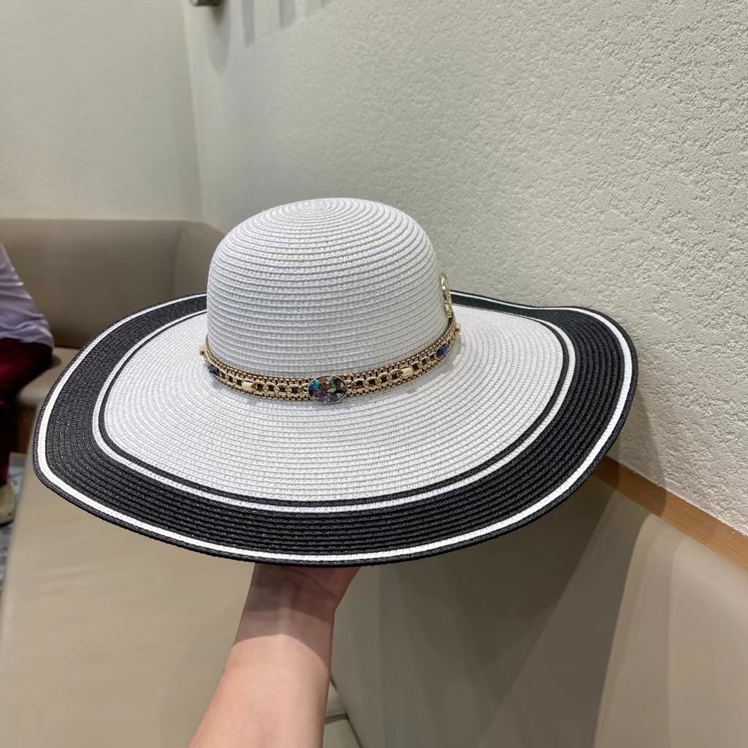 2024 New Dior Weed-Covered Tatter Caps: Simple, One-Size-Fits-All Hats - 图片 8