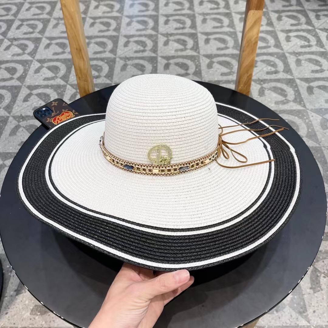 2024 New Dior Weed-Covered Tatter Caps: Simple, One-Size-Fits-All Hats - 图片 2