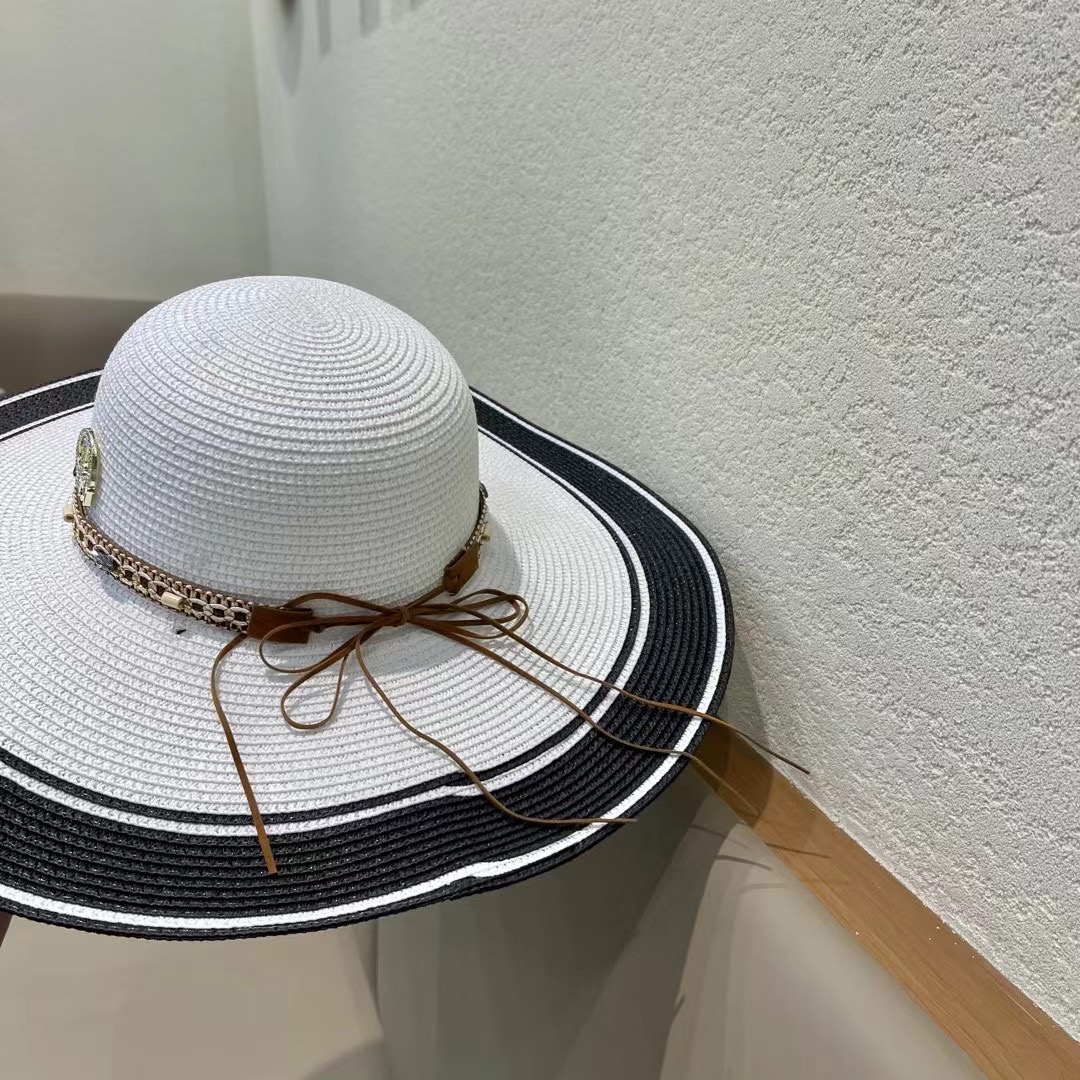 2024 New Dior Weed-Covered Tatter Caps: Simple, One-Size-Fits-All Hats - 图片 7