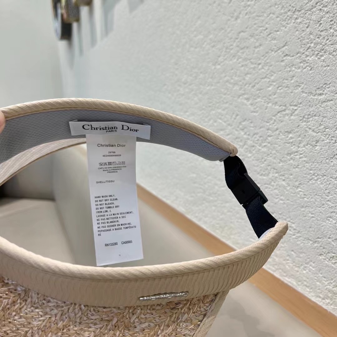 P116 DIO, A VERY FINELY DECORATED TOP HAT IN SPRING AND SUMMER. THE FAIRIES MUST HAVE HANDS - 图片 7