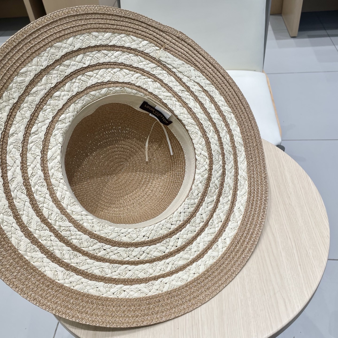  lv路易威登爆款草帽草编包户外旅游遮阳帽大帽檐显脸小