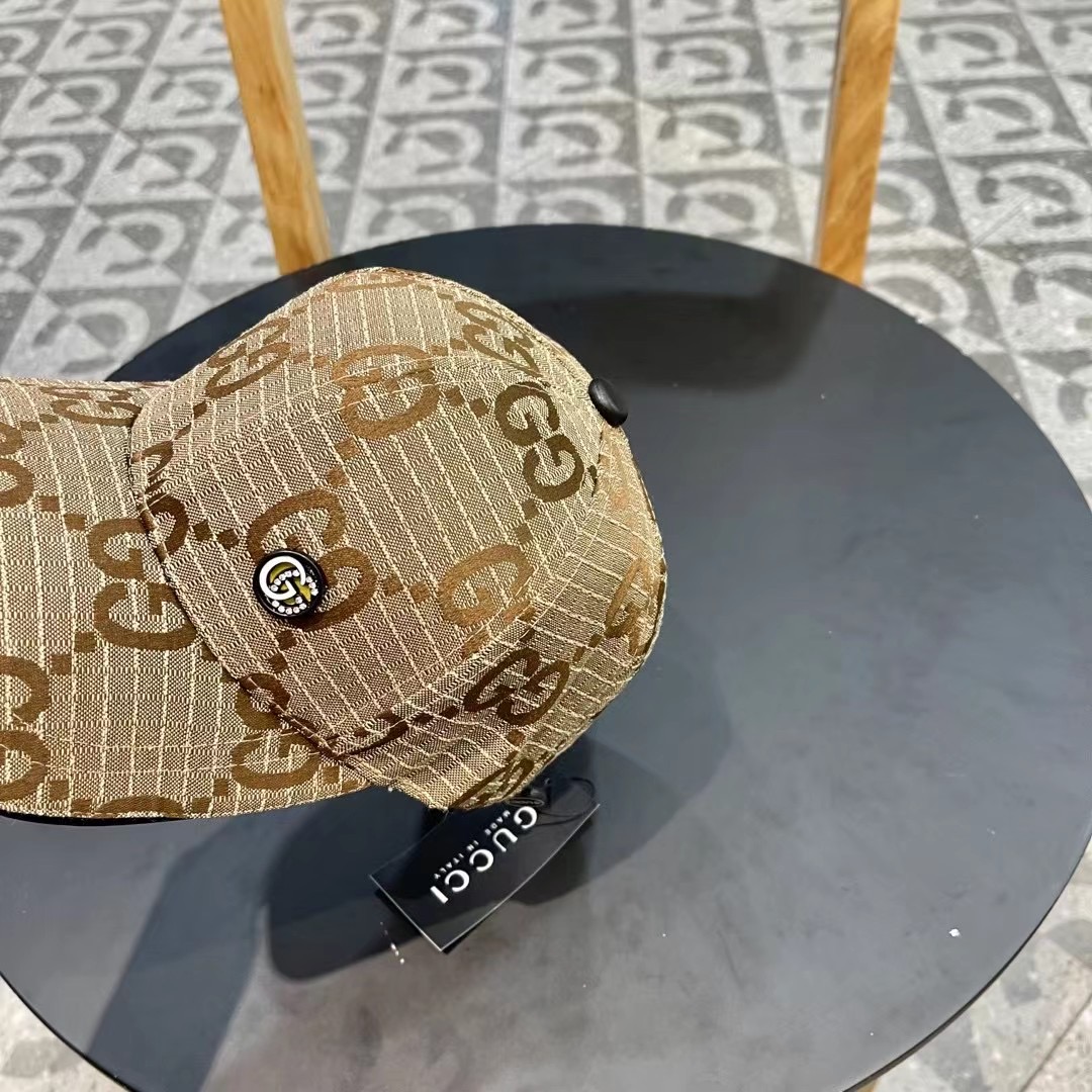 古奇棒球帽♥️GUCCI🧢官网新品，棒球帽，原单品质火爆来袭 🔥🎩 工艺非常精美 高档大气上档次！低调奢