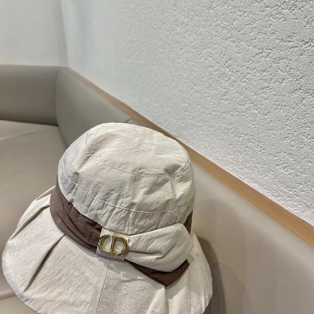  DIOR迪奥 薄款渔夫帽子女款新款夏天透气防晒遮阳帽显脸小户外速干盆帽