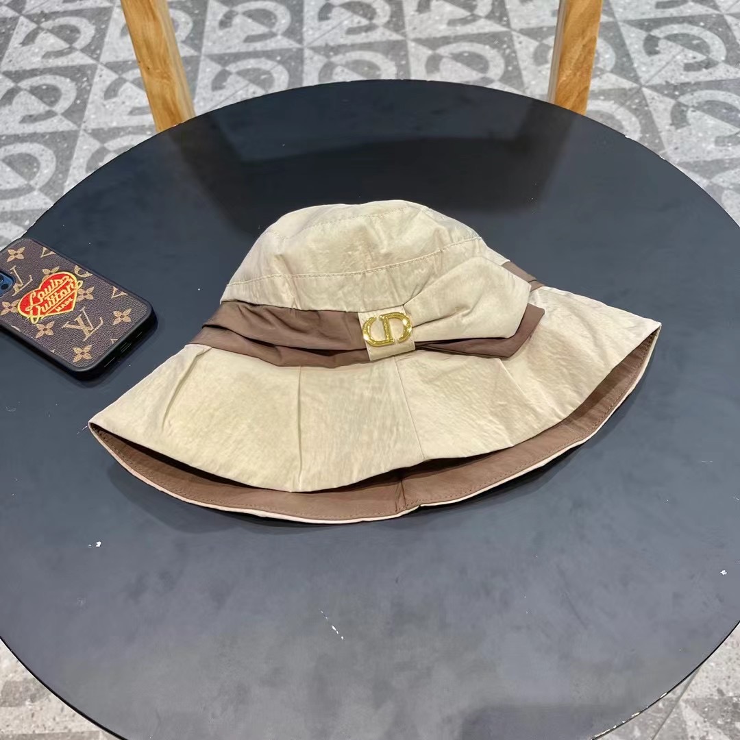  DIOR迪奥 薄款渔夫帽子女款新款夏天透气防晒遮阳帽显脸小户外速干盆帽