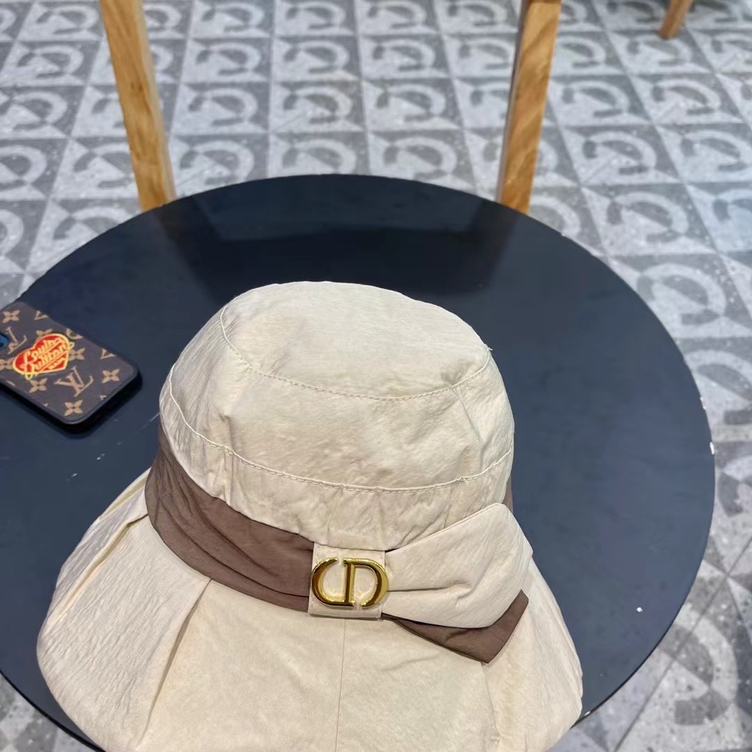  DIOR迪奥 薄款渔夫帽子女款新款夏天透气防晒遮阳帽显脸小户外速干盆帽