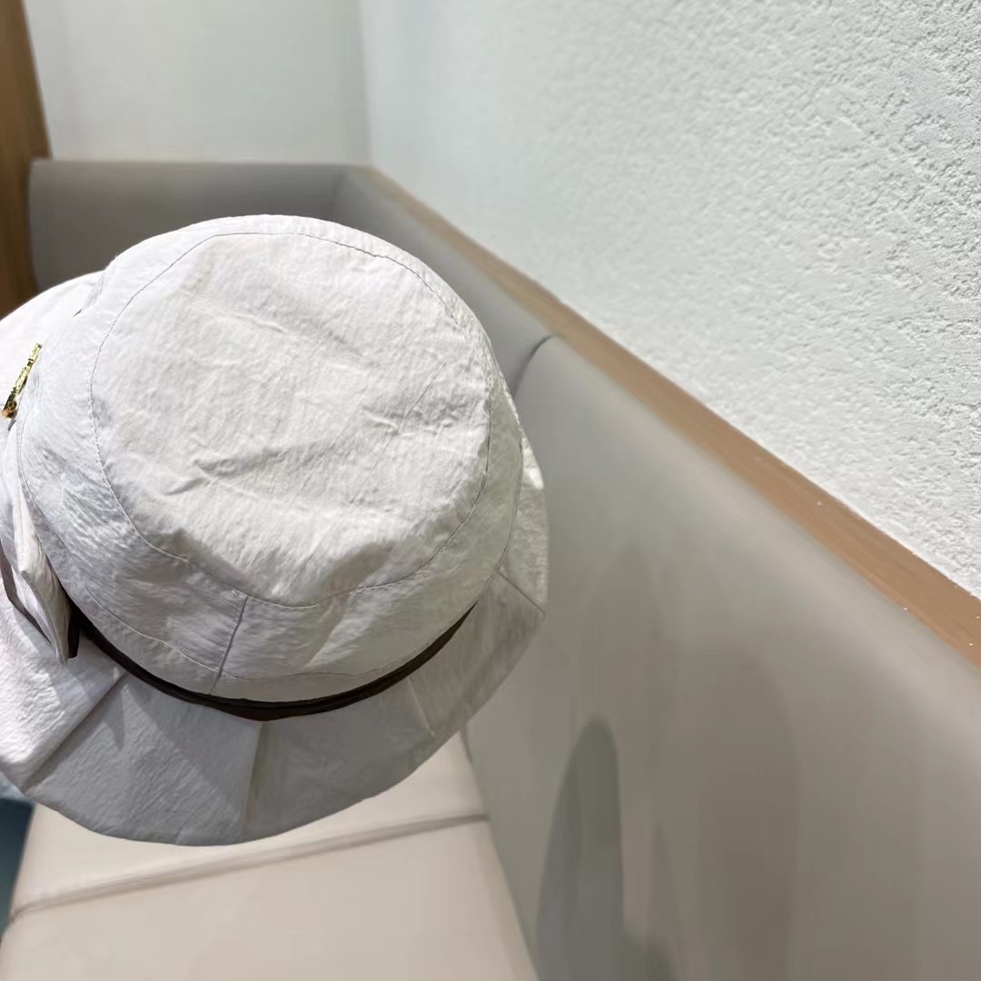  DIOR迪奥 薄款渔夫帽子女款新款夏天透气防晒遮阳帽显脸小户外速干盆帽