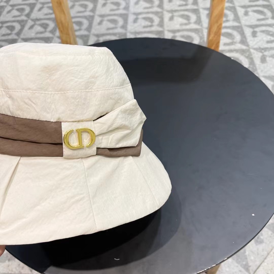  DIOR迪奥 薄款渔夫帽子女款新款夏天透气防晒遮阳帽显脸小户外速干盆帽