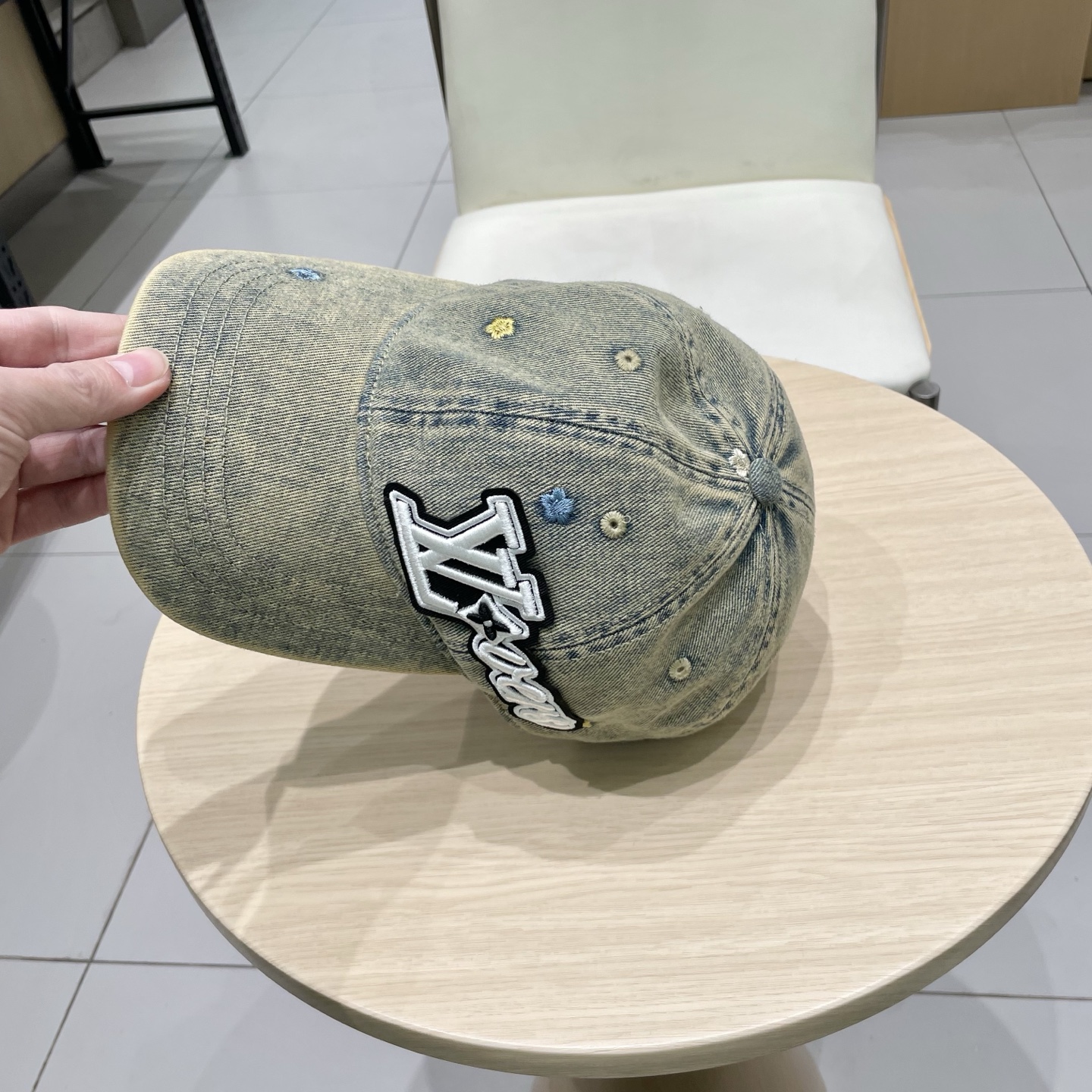 🧢路易威登lv棒球帽 LouisVuitton😍新款重工打造♥️高端大气，百搭款🤗男女通用！