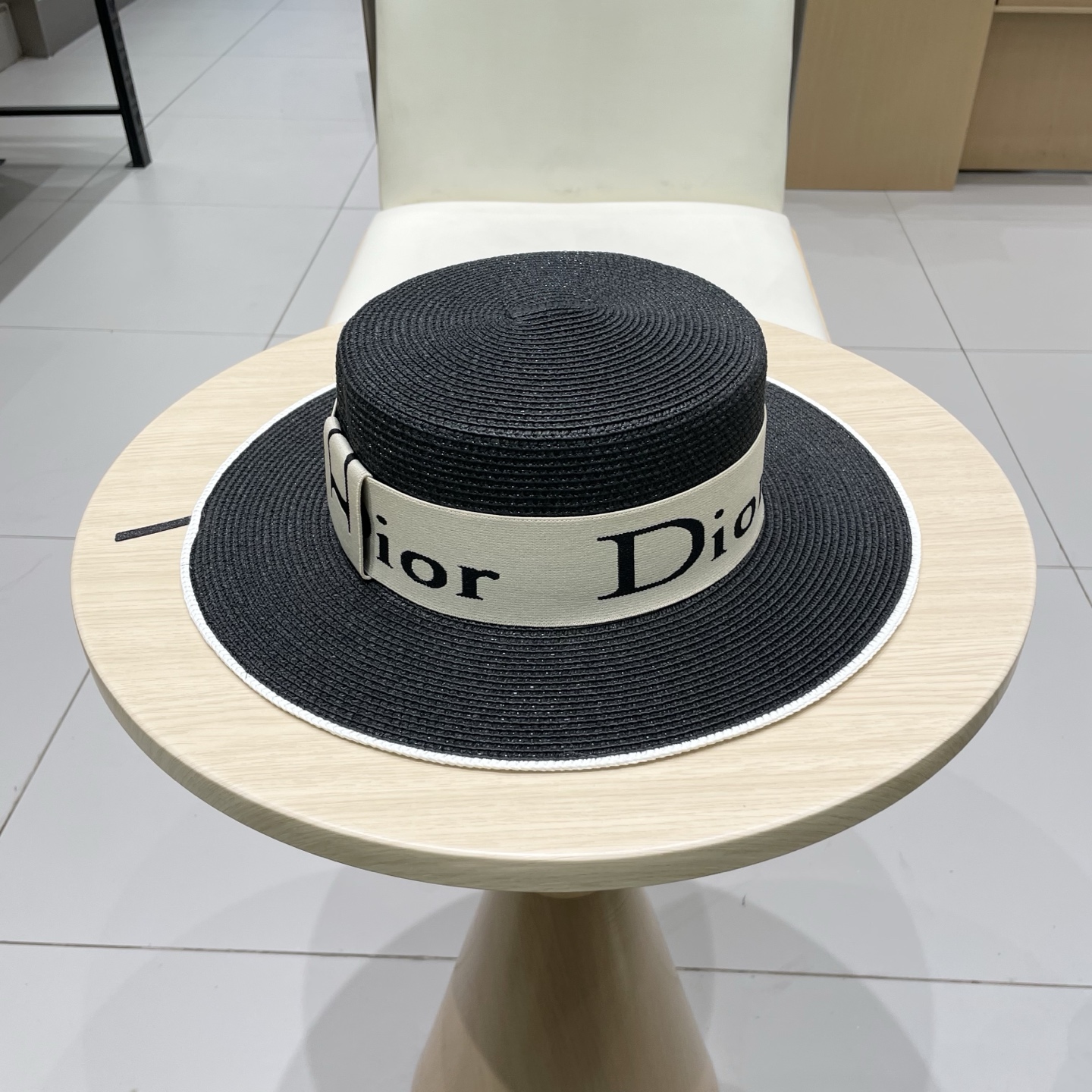 Dior迪奥新款平顶草帽，头围57cm 黑 白卡
