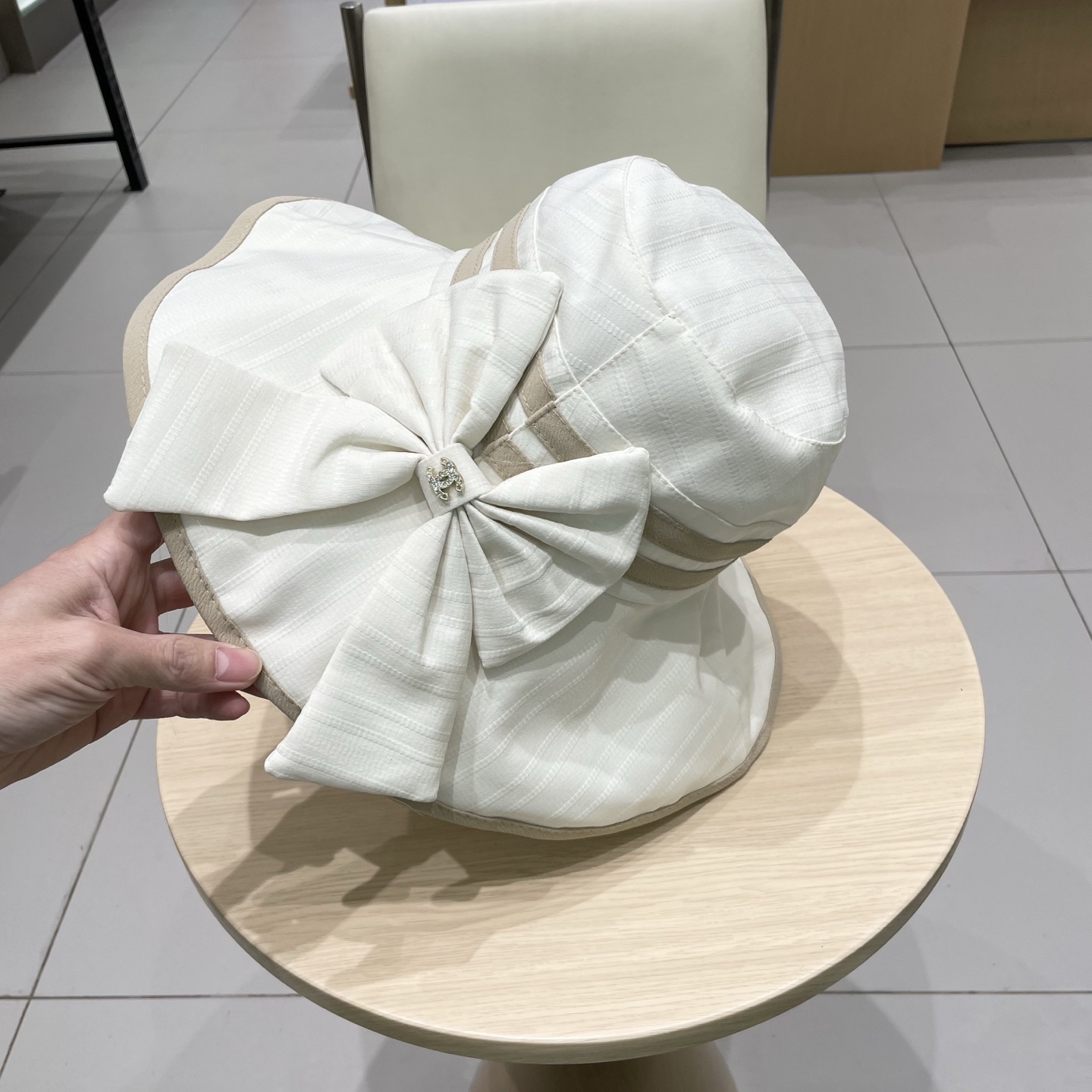  Chanel香奈儿2025新款渔夫帽女春夏季出游大檐防紫外线遮阳帽韩版蝴蝶结太阳帽