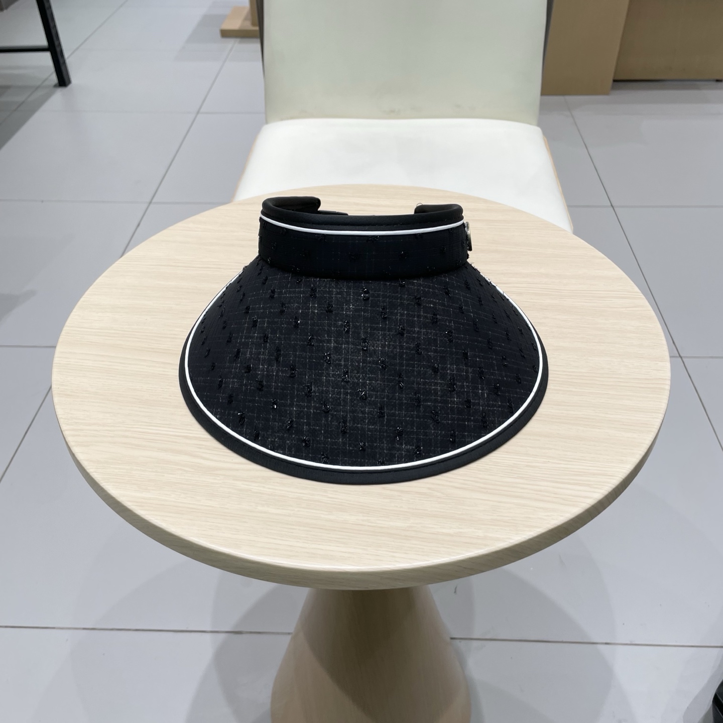 NO:223733,Guqi GUCCI2025 popular sun hat empty top hat, super convenient!  Easy to match!  Essential hats, straw hats, fisherman hats, baseball hats, knit hats, hats, gucci, espadrilles, hats19860909古奇GUCCI2025爆款款遮阳帽空顶帽,超方便！好搭！出街必备帽子草帽渔夫帽棒球帽针织帽,帽子,gucci,espadrilles,hats,hat