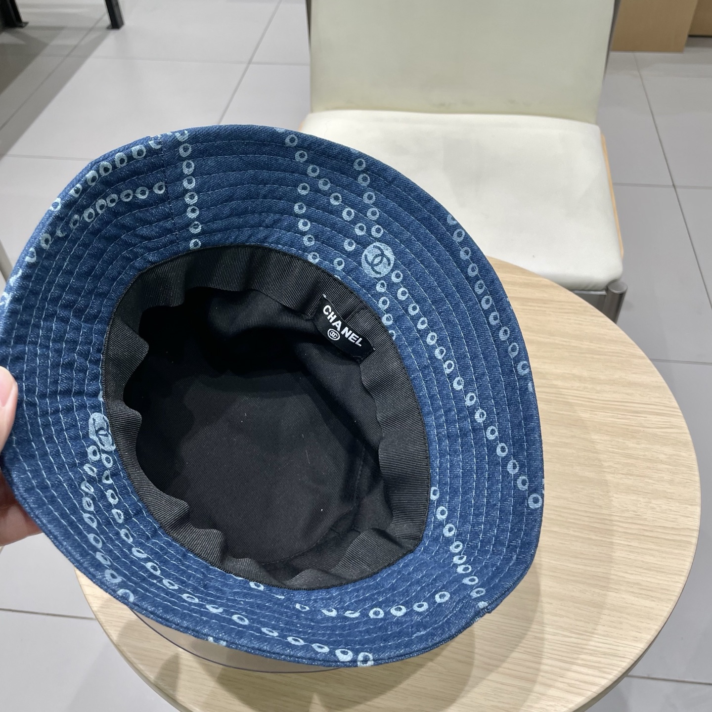  Chanel香奈儿蓝色珍珠牛仔渔夫帽