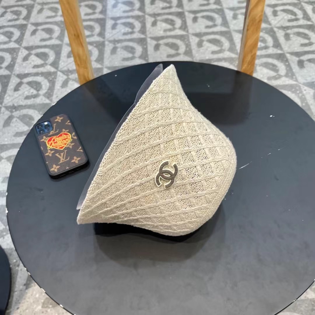  香奈儿Chanel夏季透气防晒针织渔夫帽子女格纹显脸小休闲百搭出游遮阳纯色盆帽