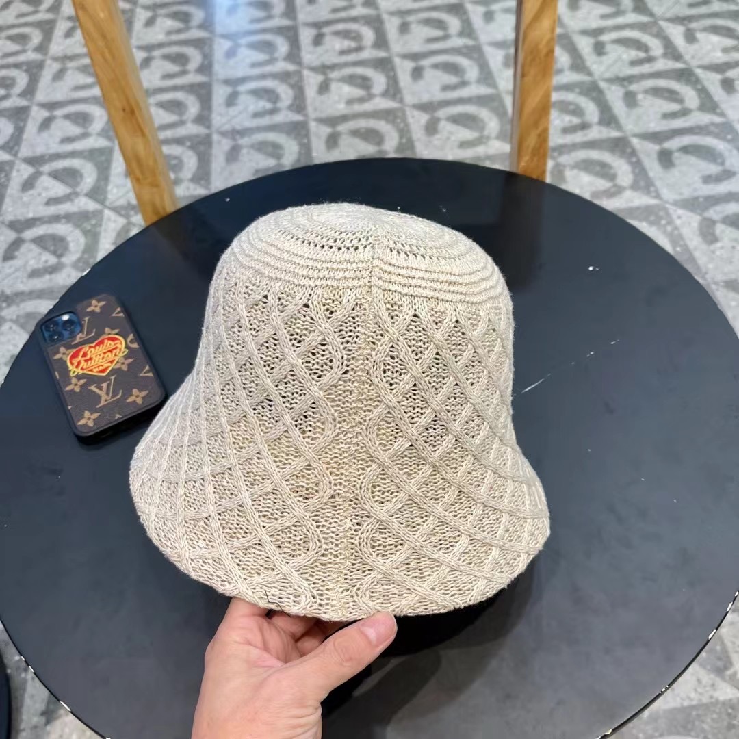  香奈儿Chanel夏季透气防晒针织渔夫帽子女格纹显脸小休闲百搭出游遮阳纯色盆帽