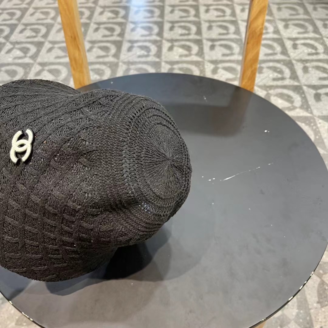  香奈儿Chanel夏季透气防晒针织渔夫帽子女格纹显脸小休闲百搭出游遮阳纯色盆帽