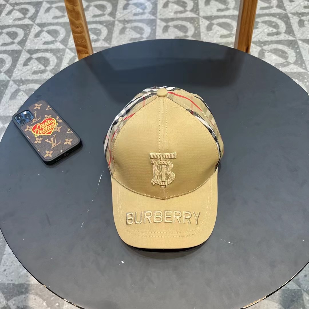 NO:352418,Burberry baseball cap, big brand synchronization, super easy to match, shipped!  Hat straw hat fisherman hat baseball hat, hat, burberry, espadrilles, hats巴宝莉 棒球帽,大牌同步,超好搭配,出货！帽子草帽渔夫帽棒球帽,帽子,burberry,espadrilles,hats,hat