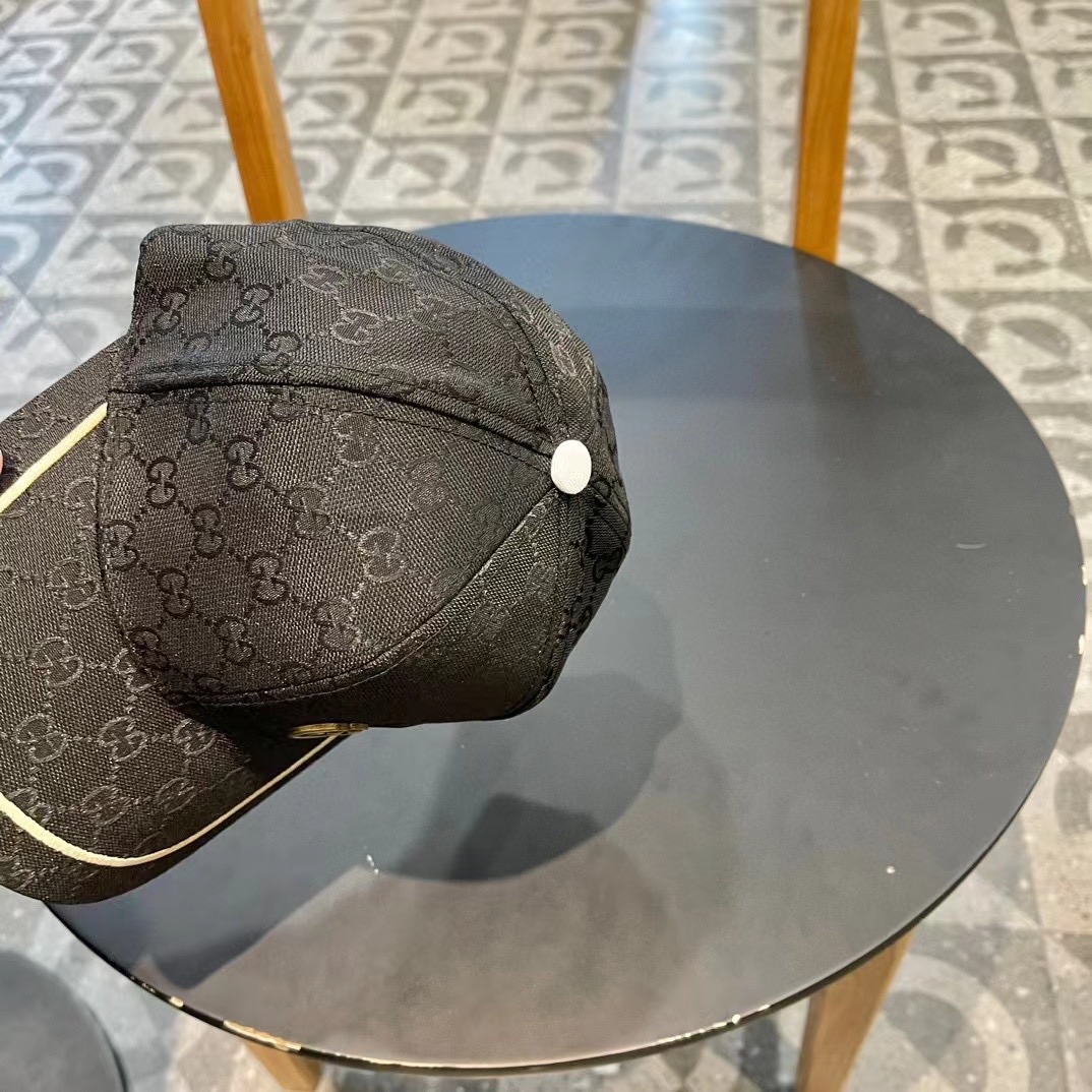  原单品质
GUCCI古奇渔夫帽👒官网新品Gucci棒球帽🧢火爆来袭 工艺非常精美 高档大气上档次！低调