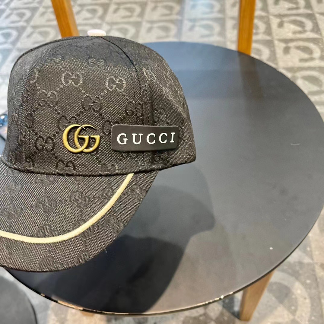  原单品质
GUCCI古奇渔夫帽👒官网新品Gucci棒球帽🧢火爆来袭 工艺非常精美 高档大气上档次！低调