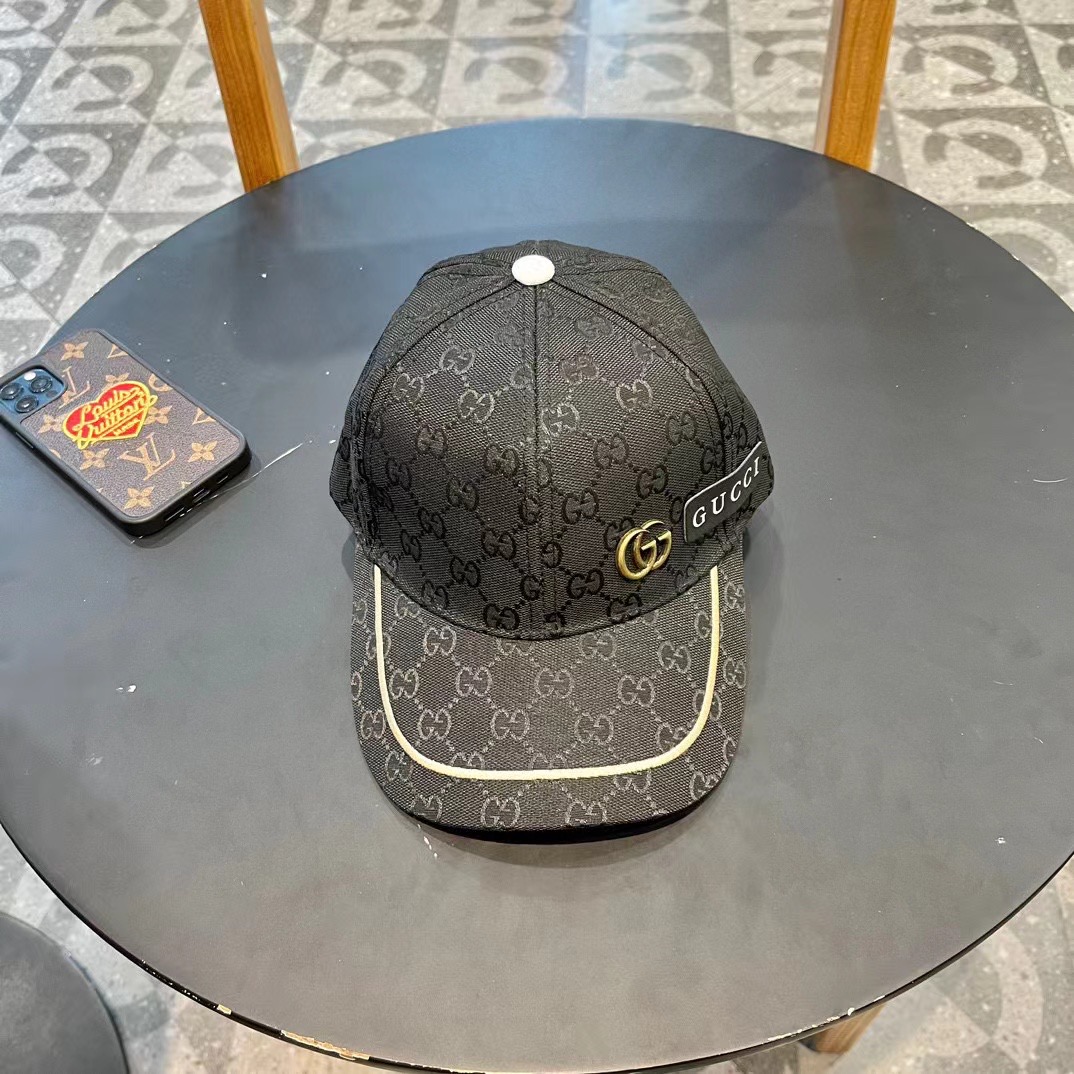  原单品质
GUCCI古奇渔夫帽👒官网新品Gucci棒球帽🧢火爆来袭 工艺非常精美 高档大气上档次！低调