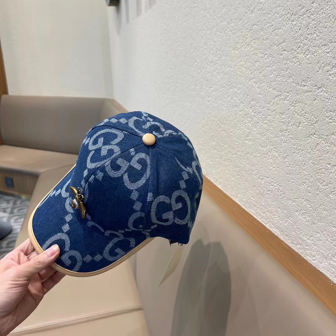 古奇棒球帽♥️GUCCI🧢官网新品，棒球帽，原单品质火爆来袭 。🎩 工艺非常精美 高档大气上档次！低调奢