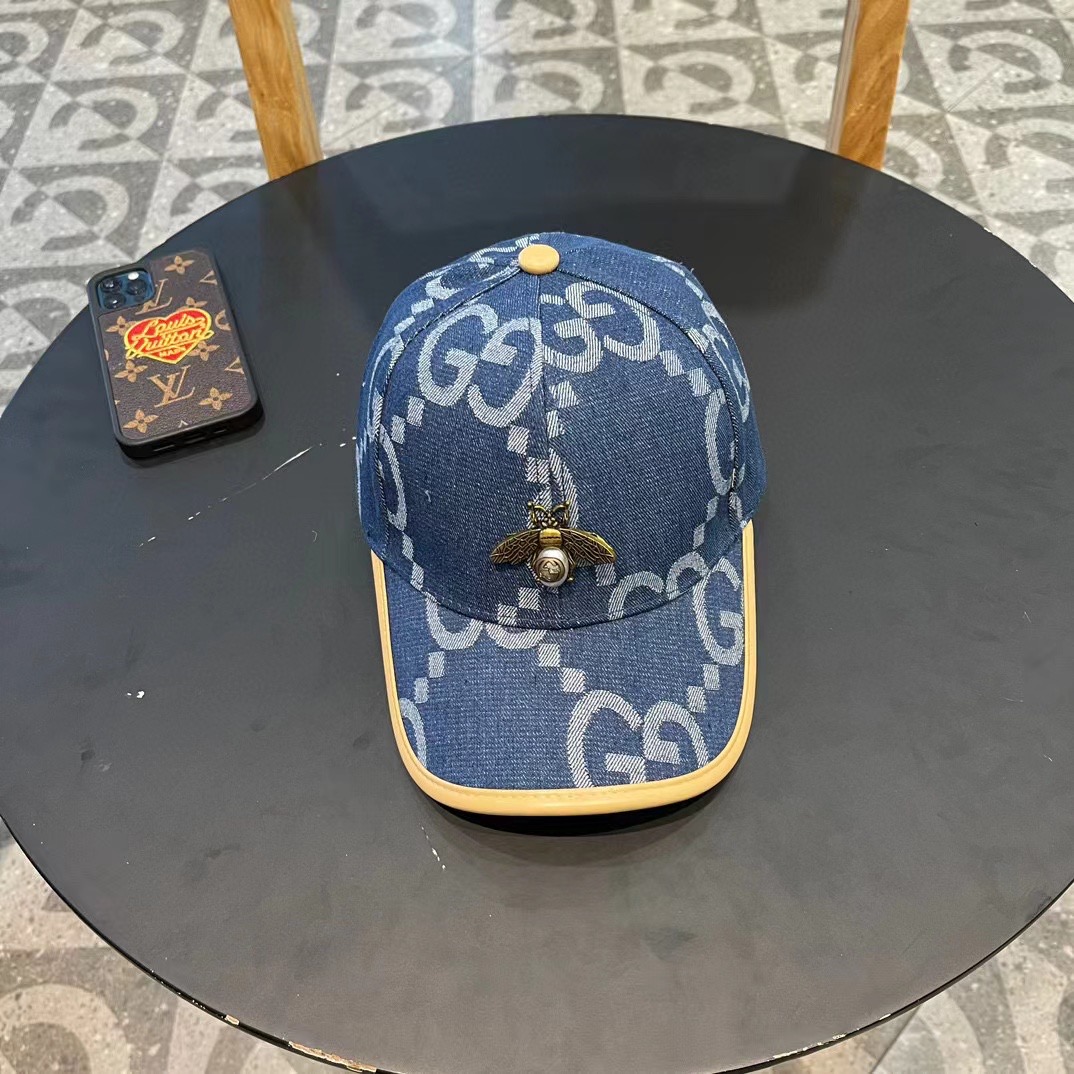 古奇棒球帽♥️GUCCI🧢官网新品，棒球帽，原单品质火爆来袭 。🎩 工艺非常精美 高档大气上档次！低调奢