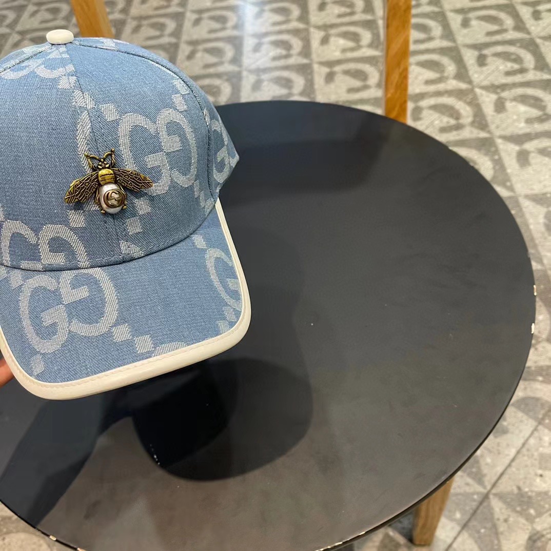 古奇棒球帽♥️GUCCI🧢官网新品，棒球帽，原单品质火爆来袭 。🎩 工艺非常精美 高档大气上档次！低调奢