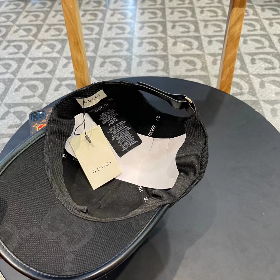 古奇棒球帽♥️GUCCI🧢官网新品，棒球帽，原单品质火爆来袭 。🎩 工艺非常精美 高档大气上档次！低调奢
