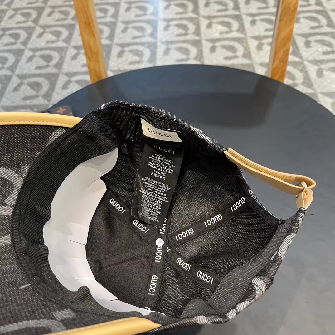 古奇棒球帽♥️GUCCI🧢官网新品，棒球帽，原单品质火爆来袭 。🎩 工艺非常精美 高档大气上档次！低调奢